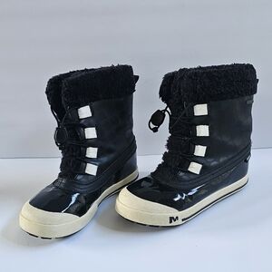 Merrell Spruzzi Waterproof Boot Black Kids Size 3